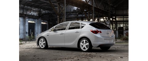 Поступление Opel Astra J