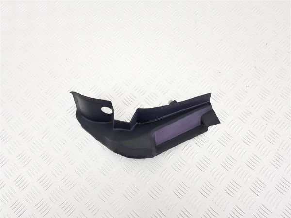 Водосток крышки багажника левый bmw x7 g07