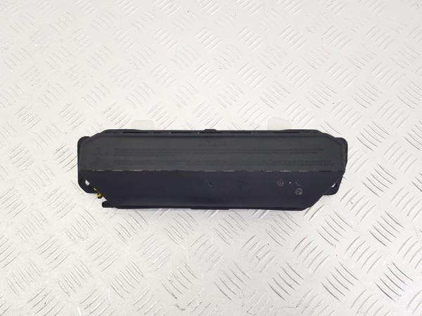 Подушка безопасности коленная mercedes e w214