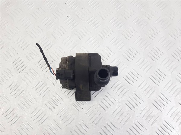 Насос антифриза дополнительный bmw i8