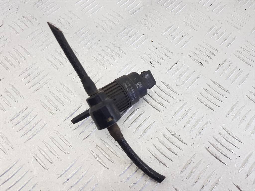 Насос (моторчик) омывателя стекла opel corsa c, 90586632 | 40515 Насос (моторчик) омывателя стекла opel corsa c, 90586632 | 40515