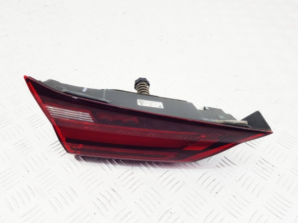 Фонарь крышки багажника левый bmw 1 f40