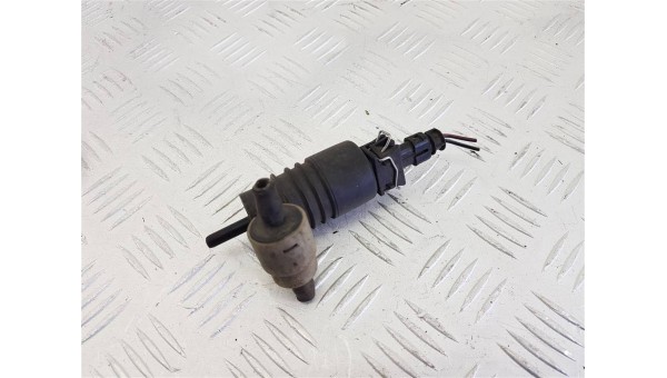 Насос (моторчик) омывателя стекла opel meriva a