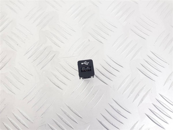 Разъем AUX / USB bmw 2 f44