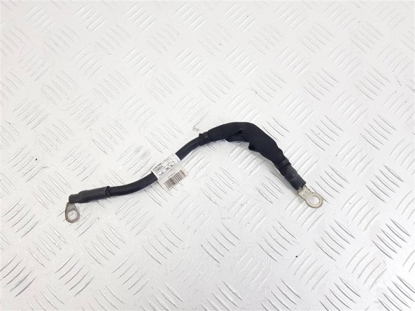 Минусовой провод аккумулятора bmw i8