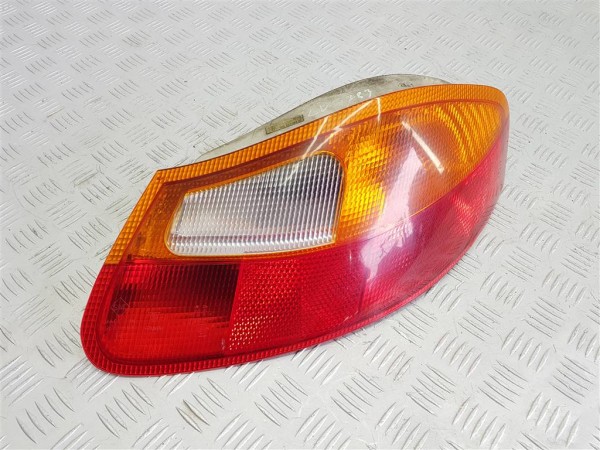Фонарь задний правый porsche boxster