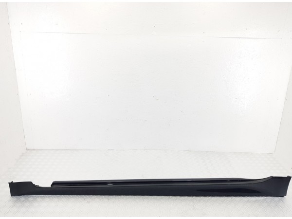 Накладка на порог левая kia stinger