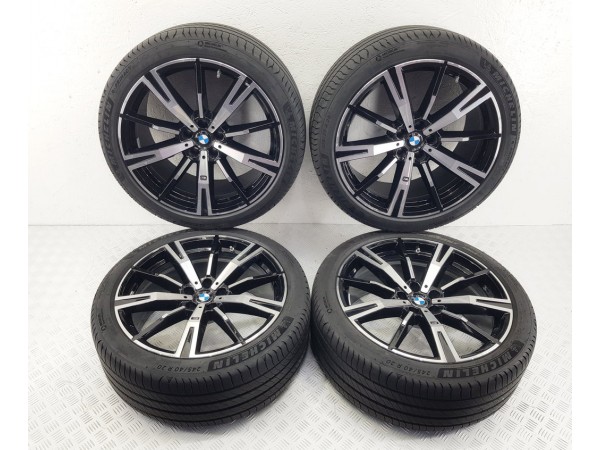 Диск литой bmw 5 g60 Диск литой bmw 5 g60