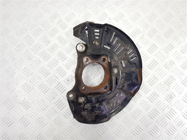 Кулак поворотный левый subaru wrx