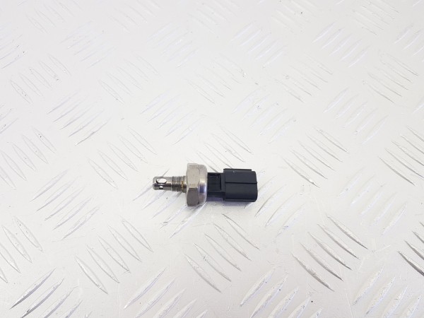 Датчик давления масла lexus es