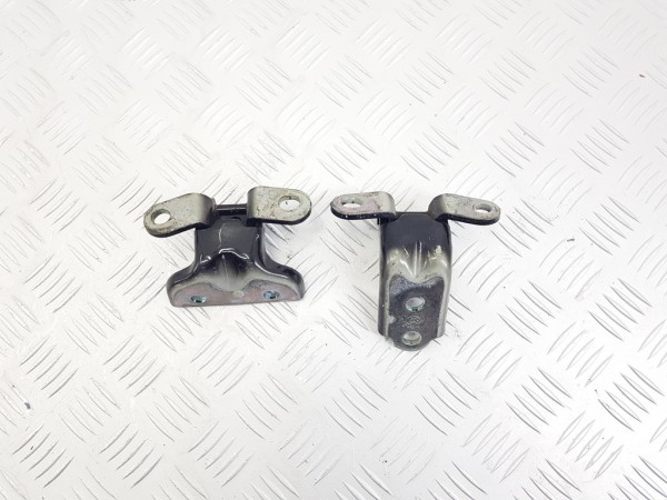 Петля двери задней правой kia stinger