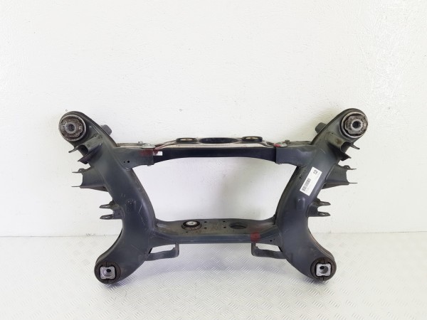 Балка подвески задняя mercedes e w214