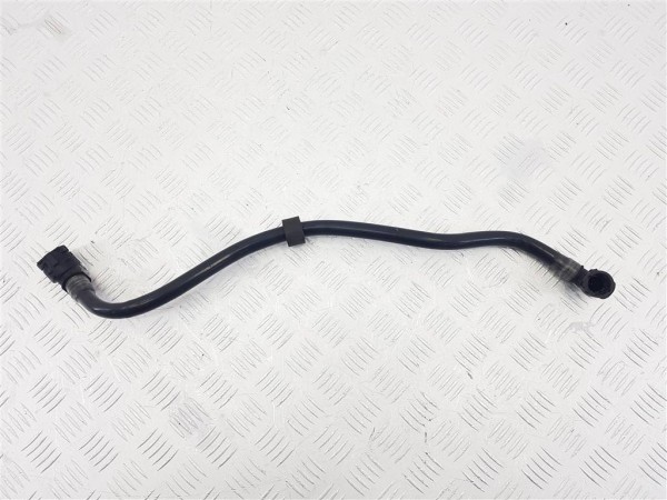 Патрубок расширительного бачка mercedes gle w167