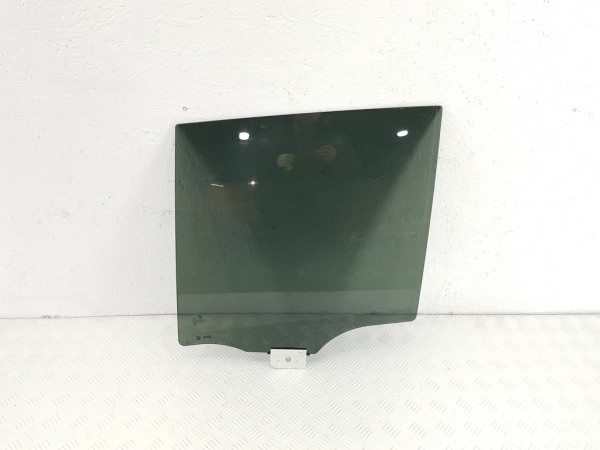 Стекло двери задней левой bmw x5 g05