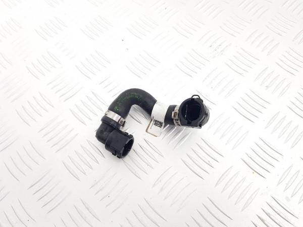 Патрубок радиатора bmw x7 g07