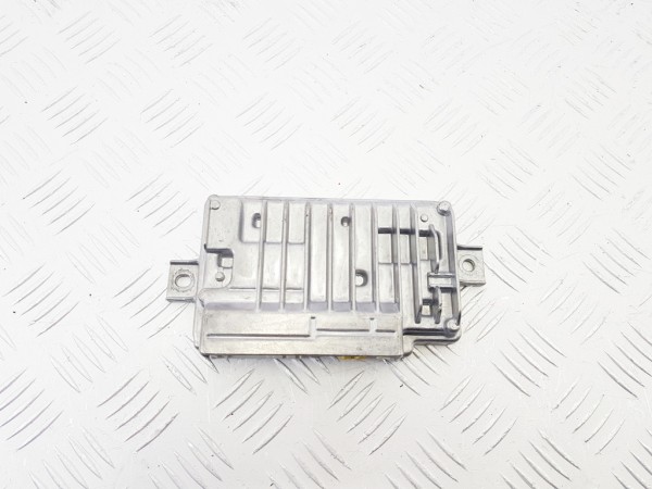 Блок управления парктрониками mercedes e w214