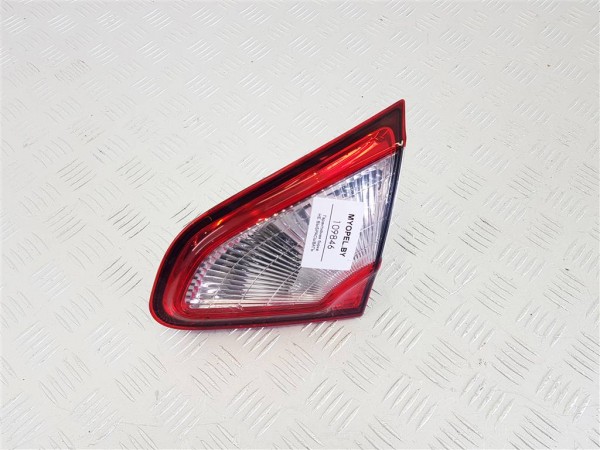 Фонарь крышки багажника правый nissan qashqai