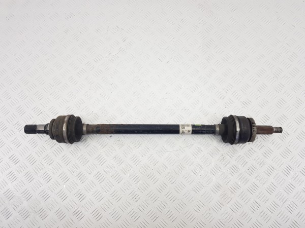 Полуось задняя (приводной вал, ШРУС) kia stinger