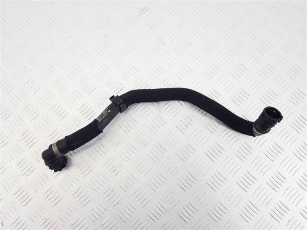 Патрубок расширительного бачка mercedes gle w167