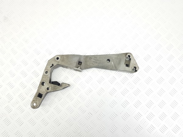 Кронштейн КПП bmw x5 g05