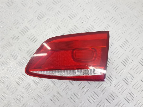 Фонарь крышки багажника правый volkswagen passat