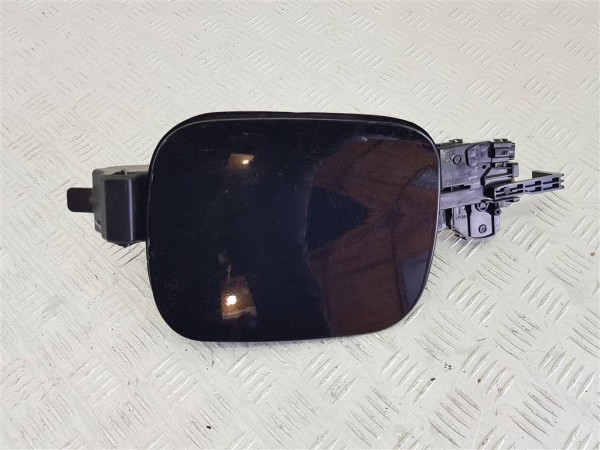 Лючок бензобака lexus nx az20