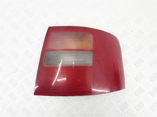 Фонарь задний правый audi a6