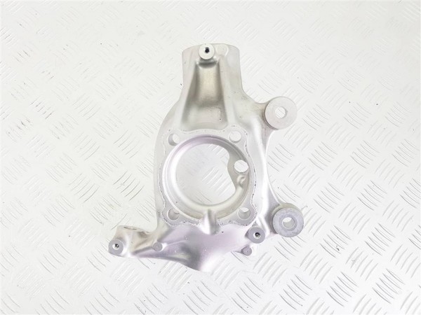 Кулак поворотный левый bmw m2 f87