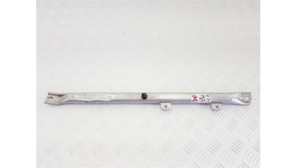 Распорка стоек bmw x4 f26