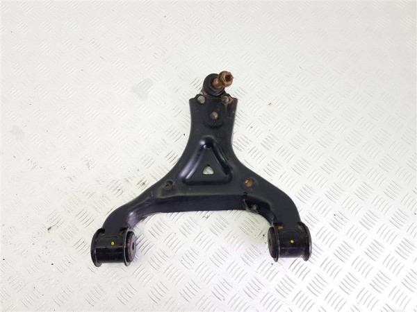 Рычаг передний правый mercedes v w447