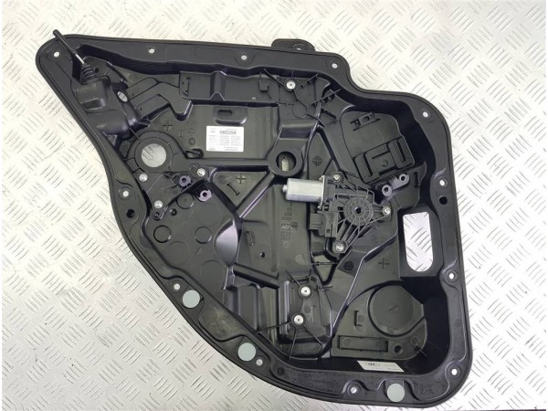 Стеклоподъемник задний левый mercedes glc x253