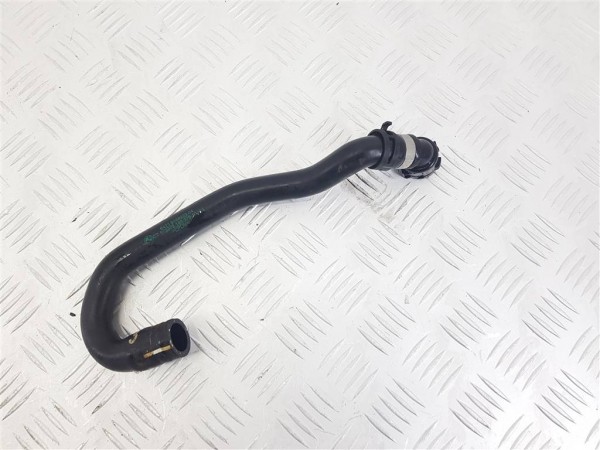 Патрубок радиатора bmw i8