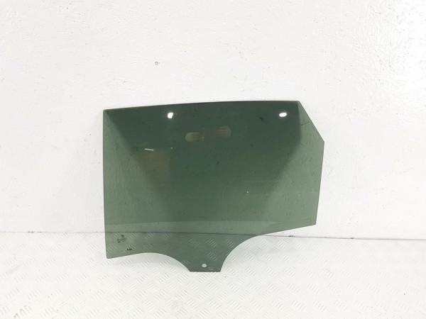 Стекло двери задней левой bmw 2 f45/f46