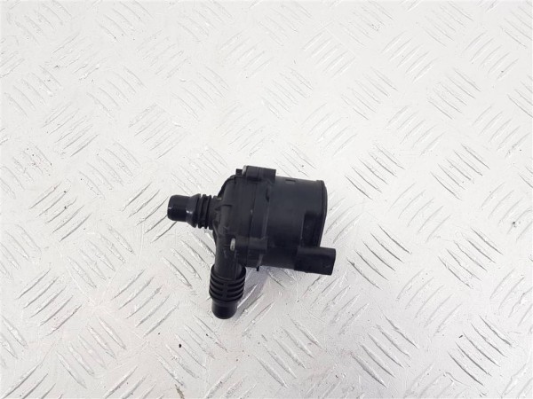 Насос антифриза дополнительный mercedes gle w167