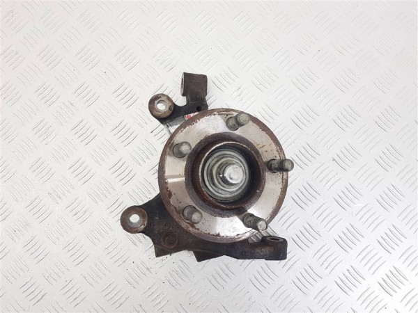 Кулак поворотный правый ford mustang