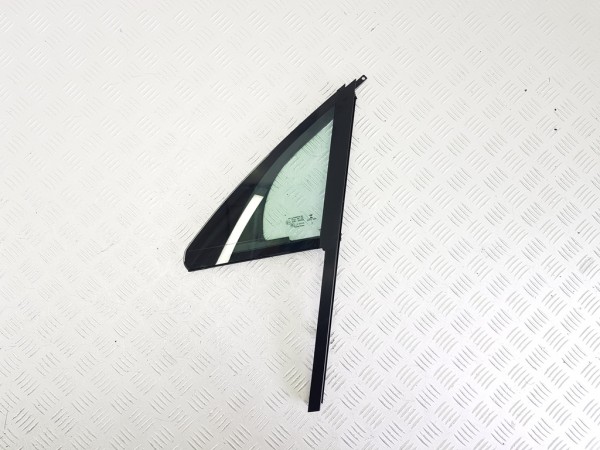 Стекло двери передней левой porsche macan