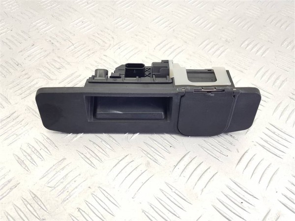 Ручка крышки багажника mercedes glc x253