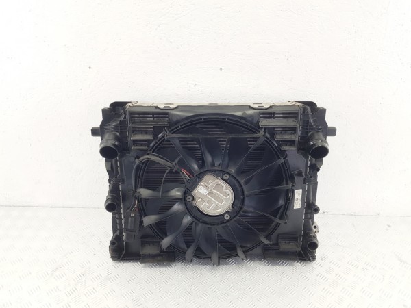 Кассета радиаторов bmw 5 g30/g31