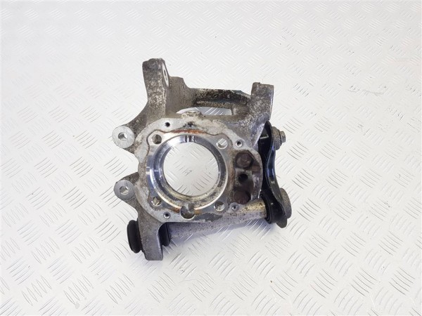 Кулак задний правый bmw x5 f15