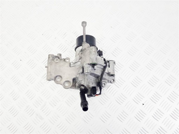 Помпа bmw x5 g05