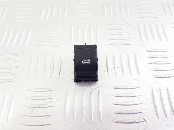 Кнопка открытия багажника bmw x5 g05