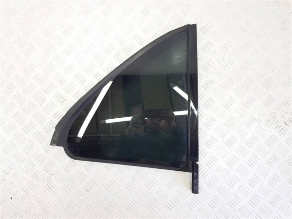 Стекло двери задней правой mercedes gle w167