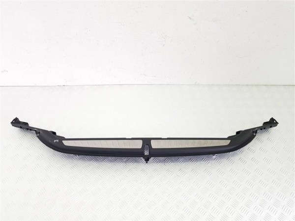 Накладка внутренняя на заднюю панель кузова (багажника) bmw 6 g32