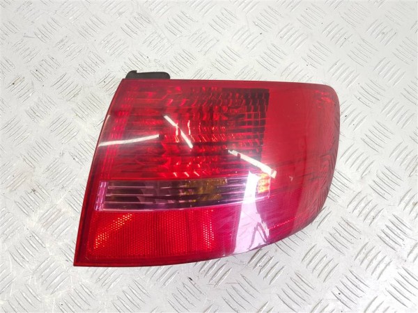 Фонарь задний правый audi a6