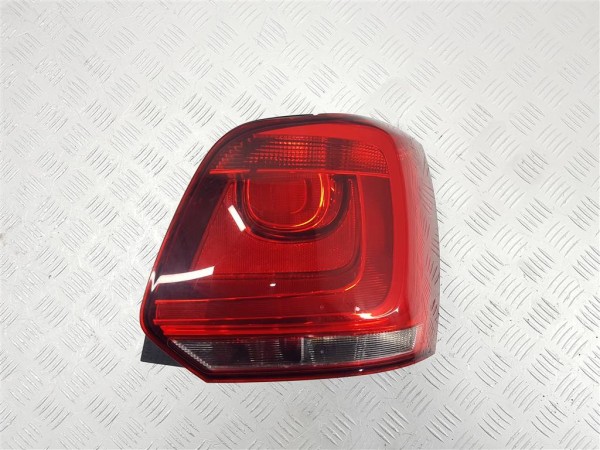 Фонарь задний правый volkswagen polo