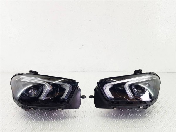 Фара левая mercedes gle w167