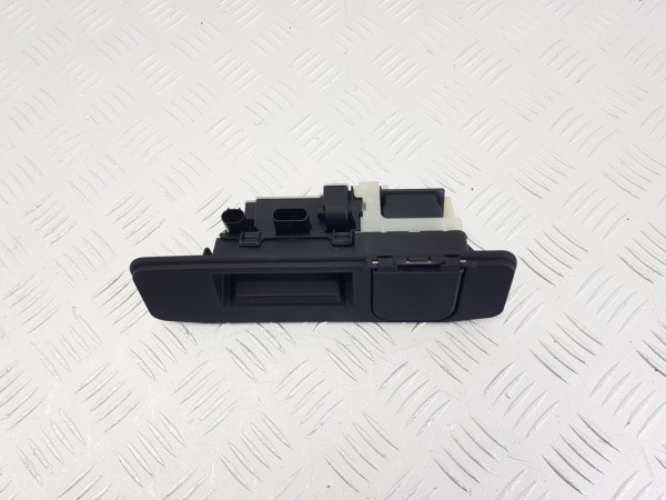 Ручка крышки багажника mercedes e w214