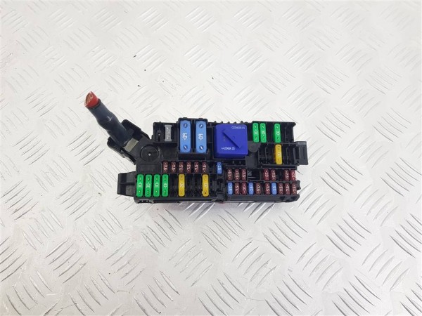 Блок предохранителей bmw 2 f44