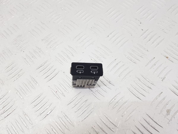 Разъем AUX / USB bmw x2 f39