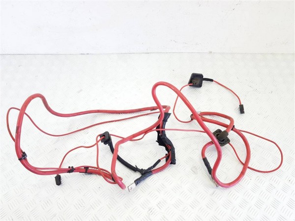 Плюсовой провод аккумулятора bmw x5 f15